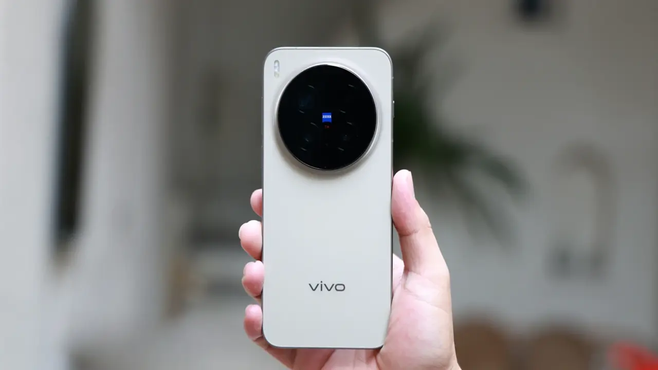 معلومات مسربة تكشف عن 4 إصدارات جديدة من هواتف vivo X500